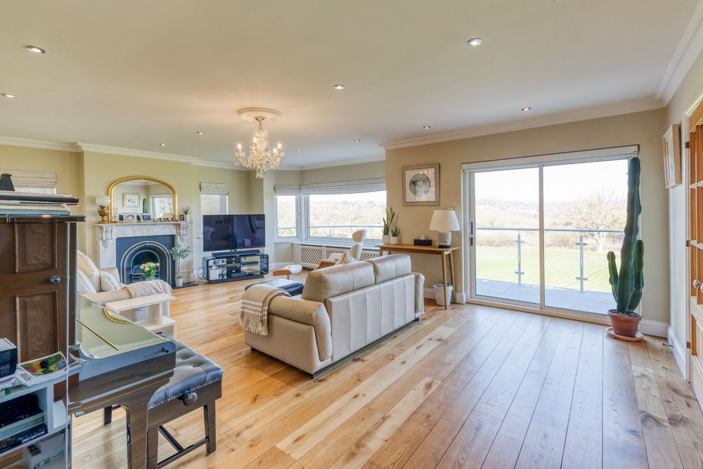 Additional image 14 of 4 bed detached house for saleLe Jardin, Grouville JE3