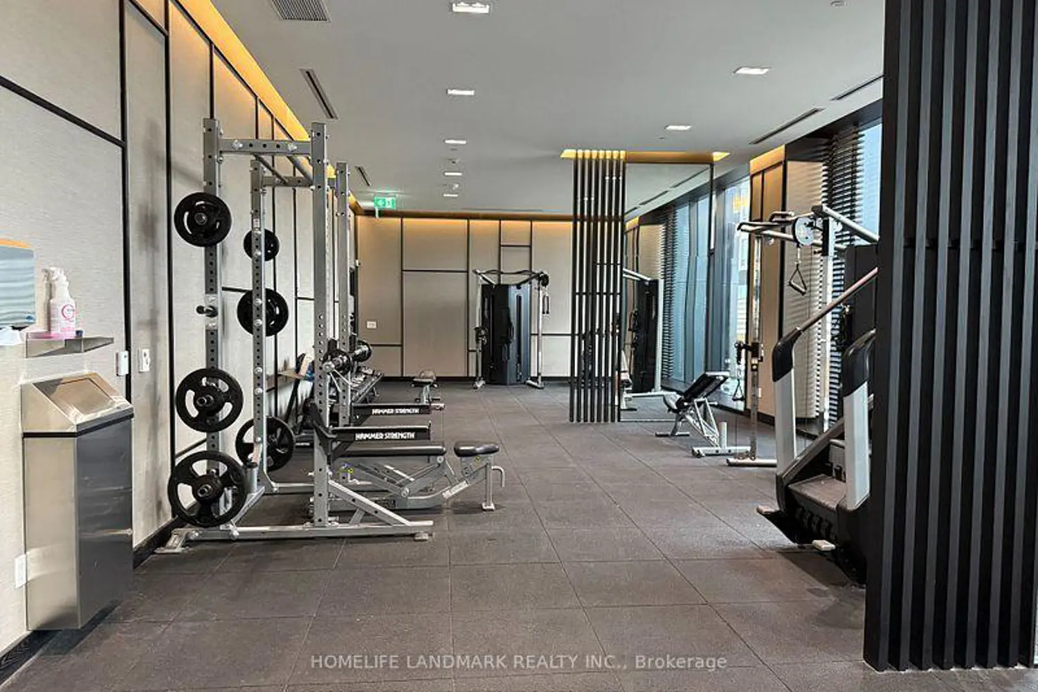 Additional image 15 of 501 Yonge Street 2208