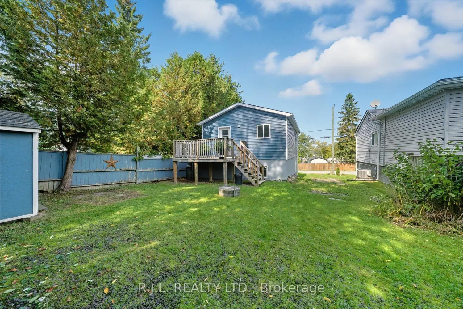 Additional image 20 of 178 Platten Boulevard