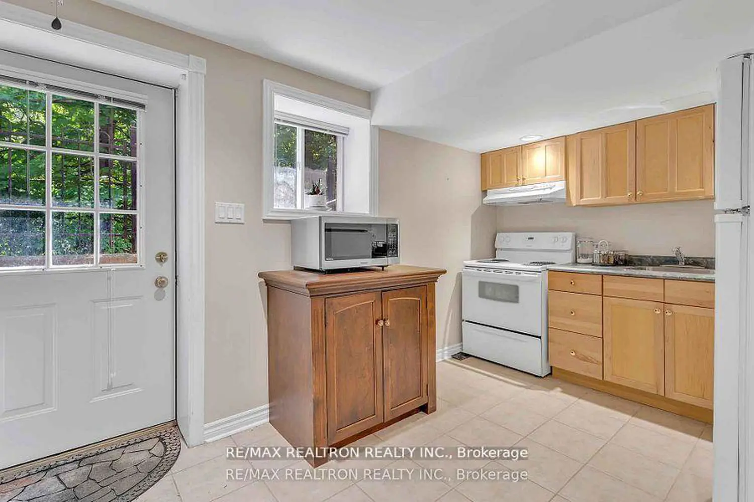 Additional image 14 of 15 Treegrove Circle