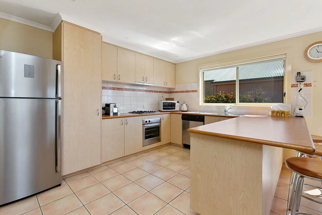 Additional image 2 of 2/10 Murray Street, Apollo Bay VIC 3233