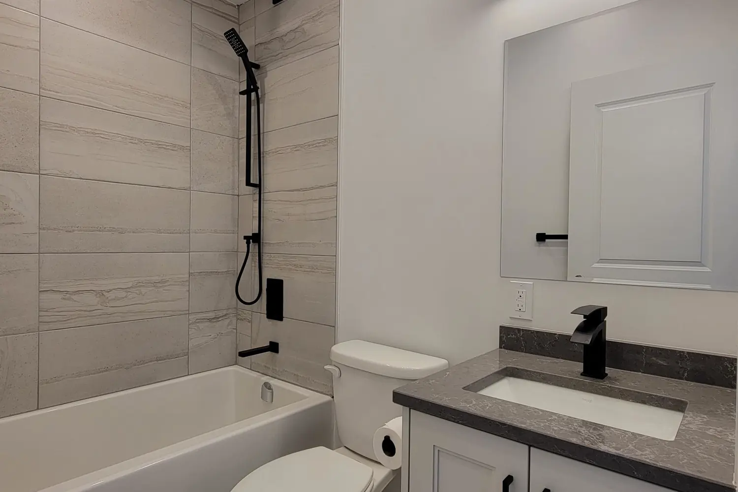 Additional image 10 of 99 Louisa Street 201