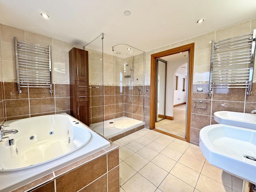 Additional image 25 of 3 bed flat for saleApartment 6, The Net Loft, East Quay, Peel IM5