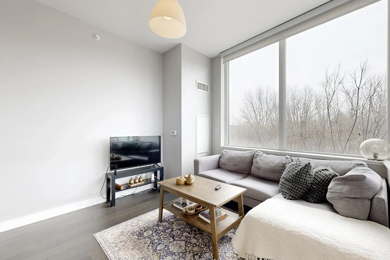 Additional image 3 of 120 Bayview Avenue S202