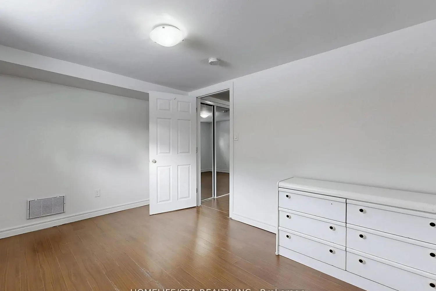 Additional image 15 of 65 Whitley Avenue