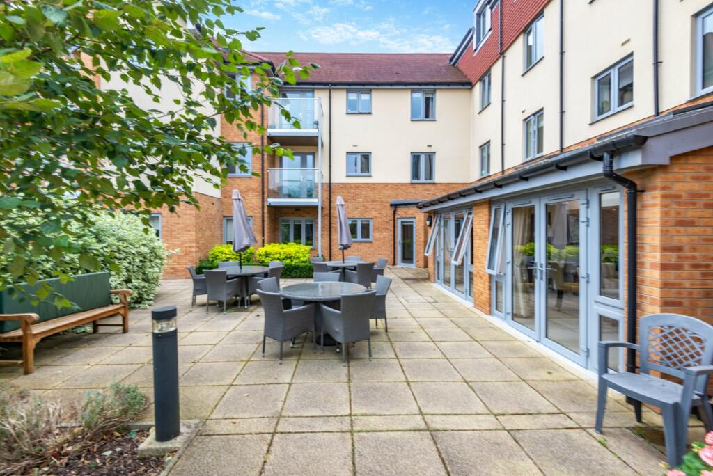 Additional image 10 of 44, 232 London Road, St Albans