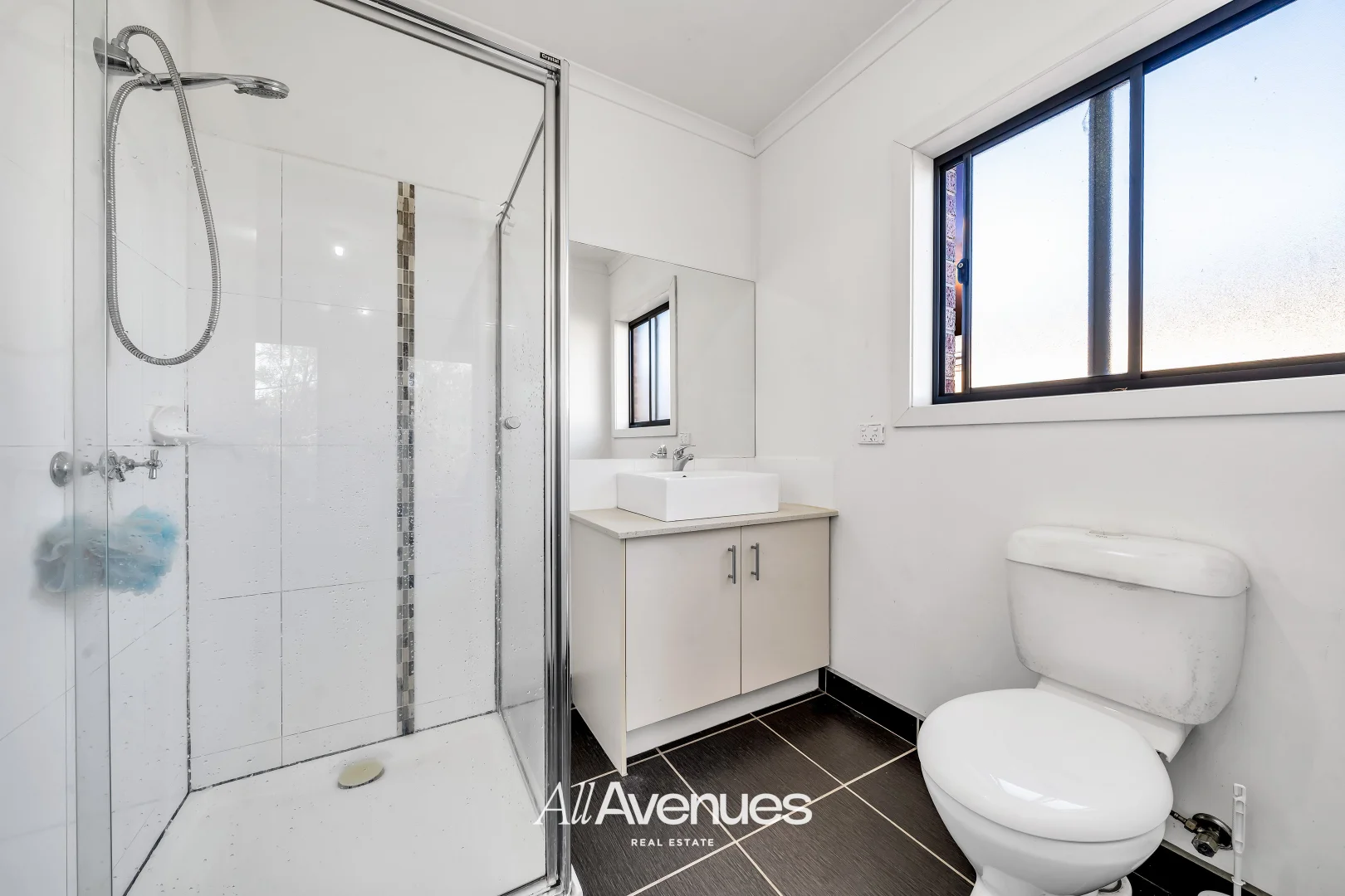 Additional image 13 of 123 Blue Horizons Way, Pakenham VIC 3810