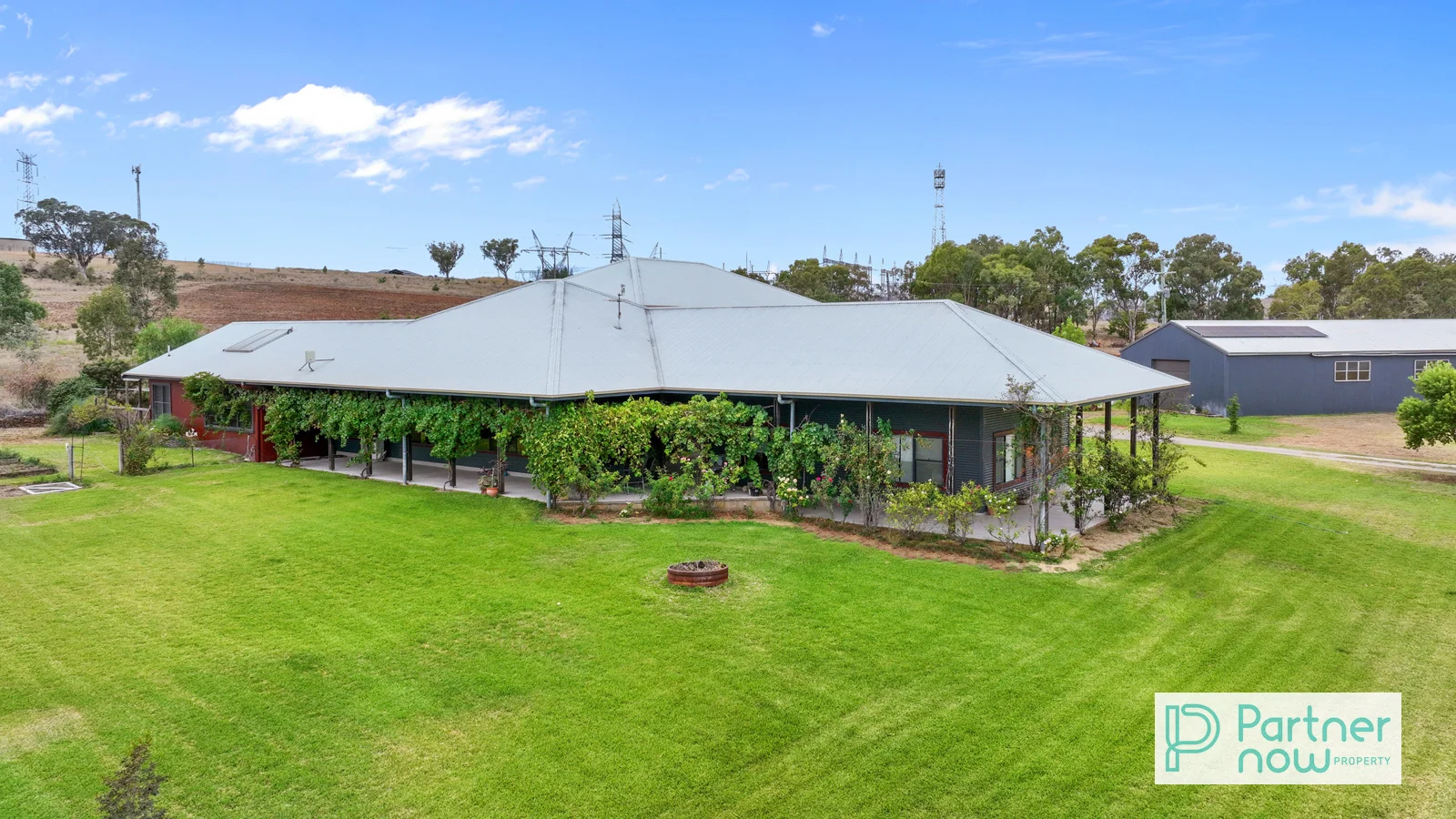 625 Burgmanns Lane, Tamworth NSW 2340