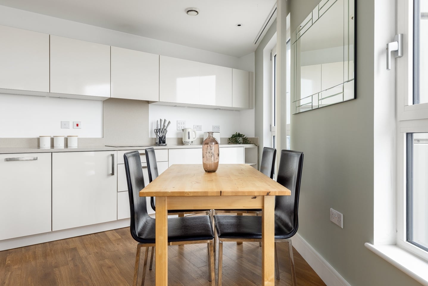 Additional image 3 of 2 Bed Flat, Queensland Road, N7, N1 7GU