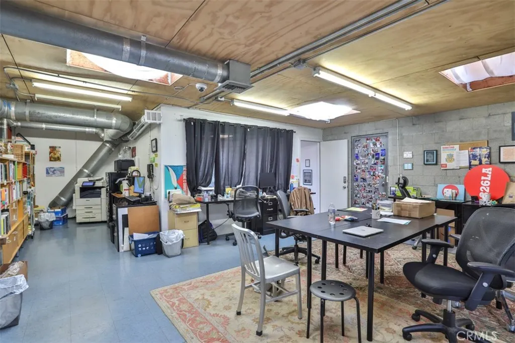 Additional image 32 of 12513 Venice Blvd, Los Angeles, CA 90066