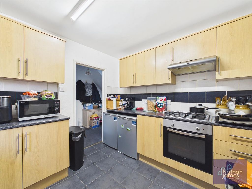 Additional image 4 of 4 bed detached bungalow for saleCastle Lea, Caldicot NP26