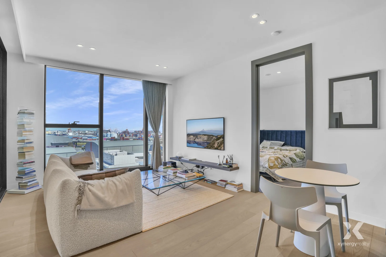 1010/25 Waterfront Way, Docklands VIC 3008 photo 3