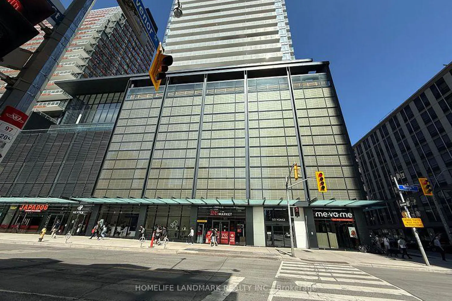 Additional image 2 of 501 Yonge Street 2208