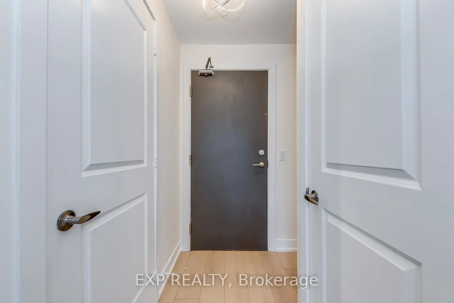 Additional image 6 of 68 Merton Street 610