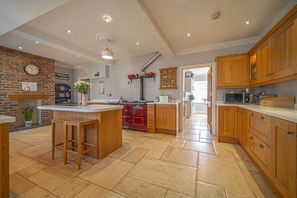 Additional image 3 of 4 bed detached house for saleRisca Road, Newport NP20