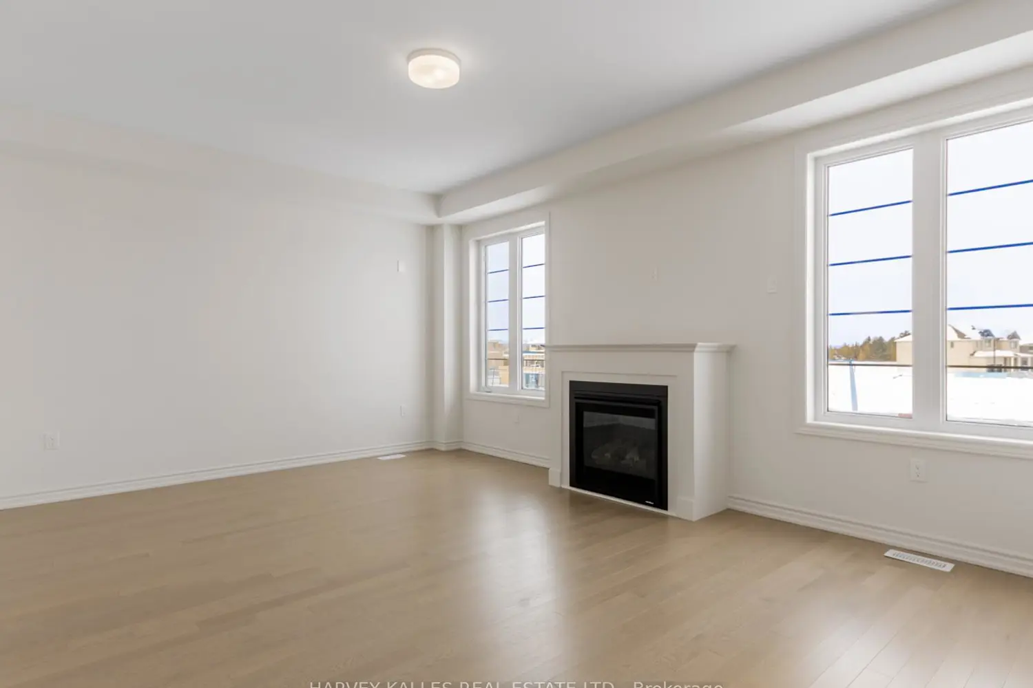 18 Bluebird Boulevard photo 5