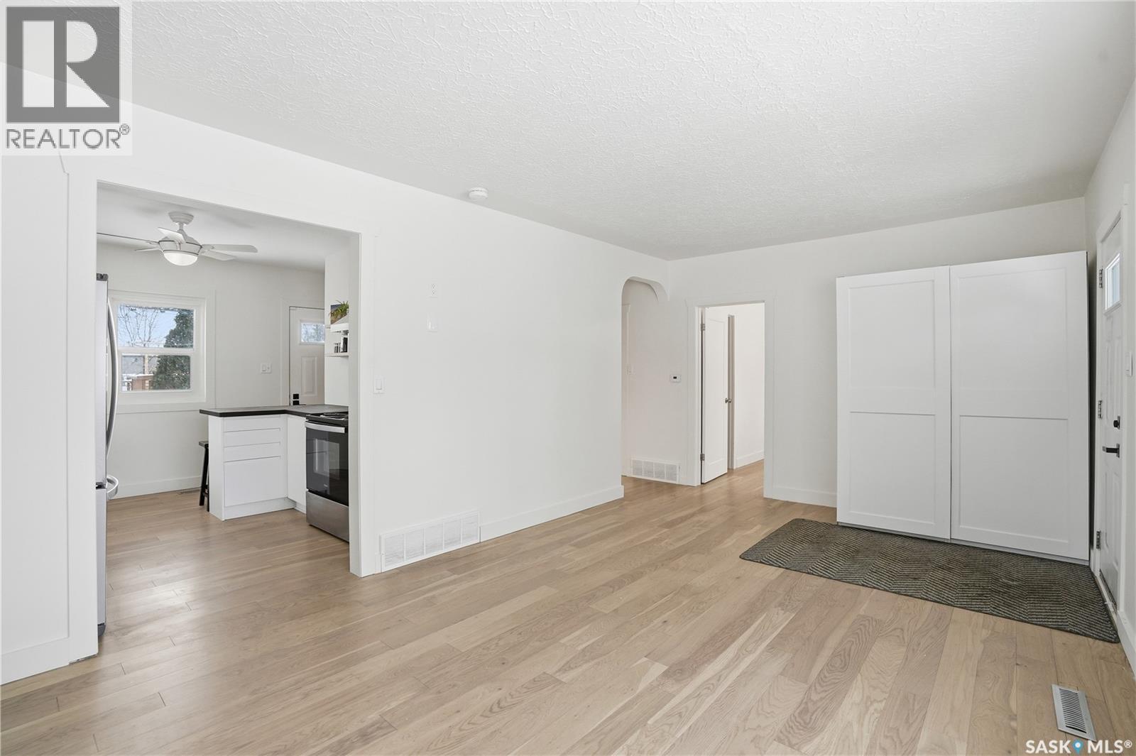 Additional image 3 of 218 Ash Street E, Saskatoon, SK, S7J0K1