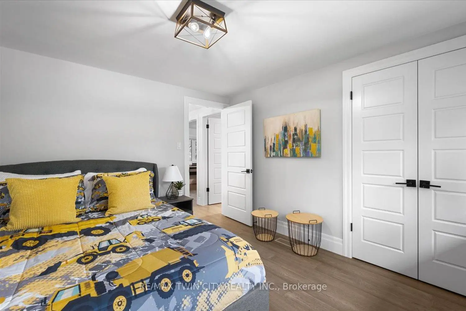 Additional image 12 of 162 Greenbrook Drive