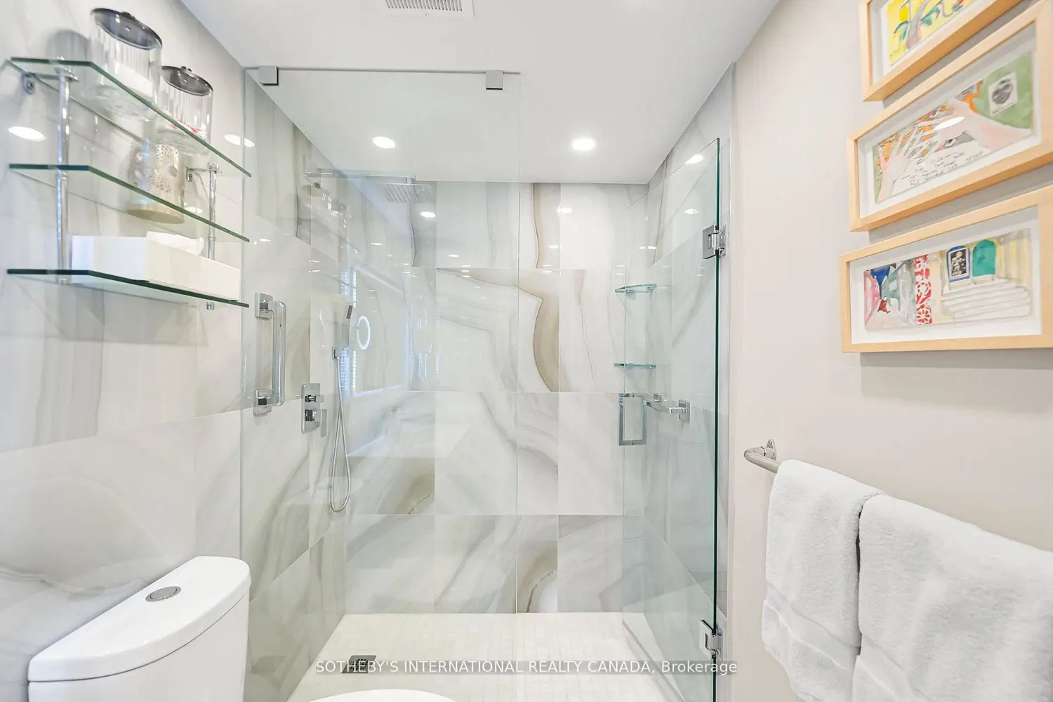 Additional image 15 of 235 St Clair Avenue 301