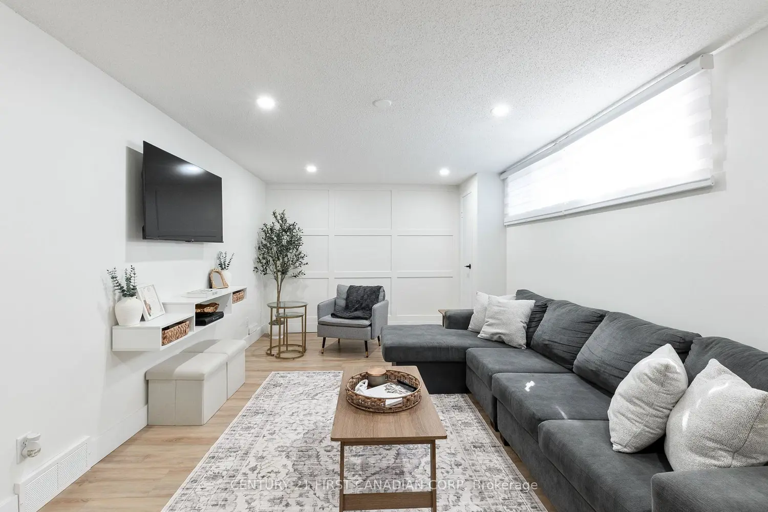 Additional image 16 of 35 Waterman Avenue 60