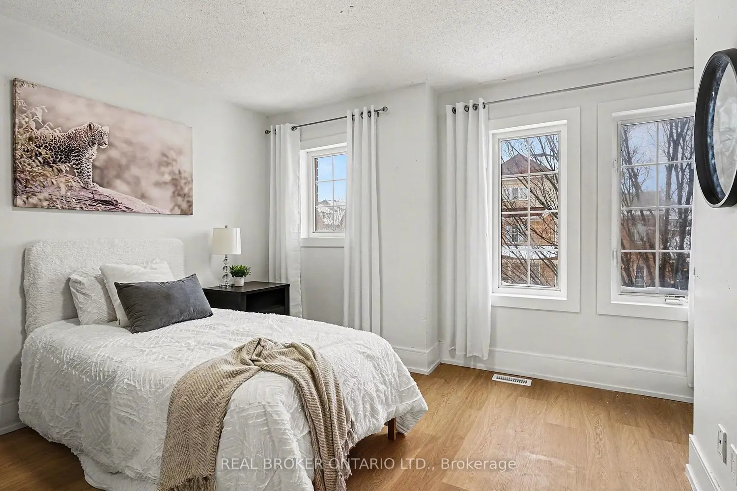 Additional image 7 of 16 Leitch Avenue