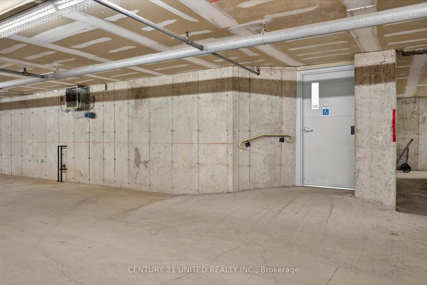 Additional image 19 of 1099 Clonsilla Avenue 214A