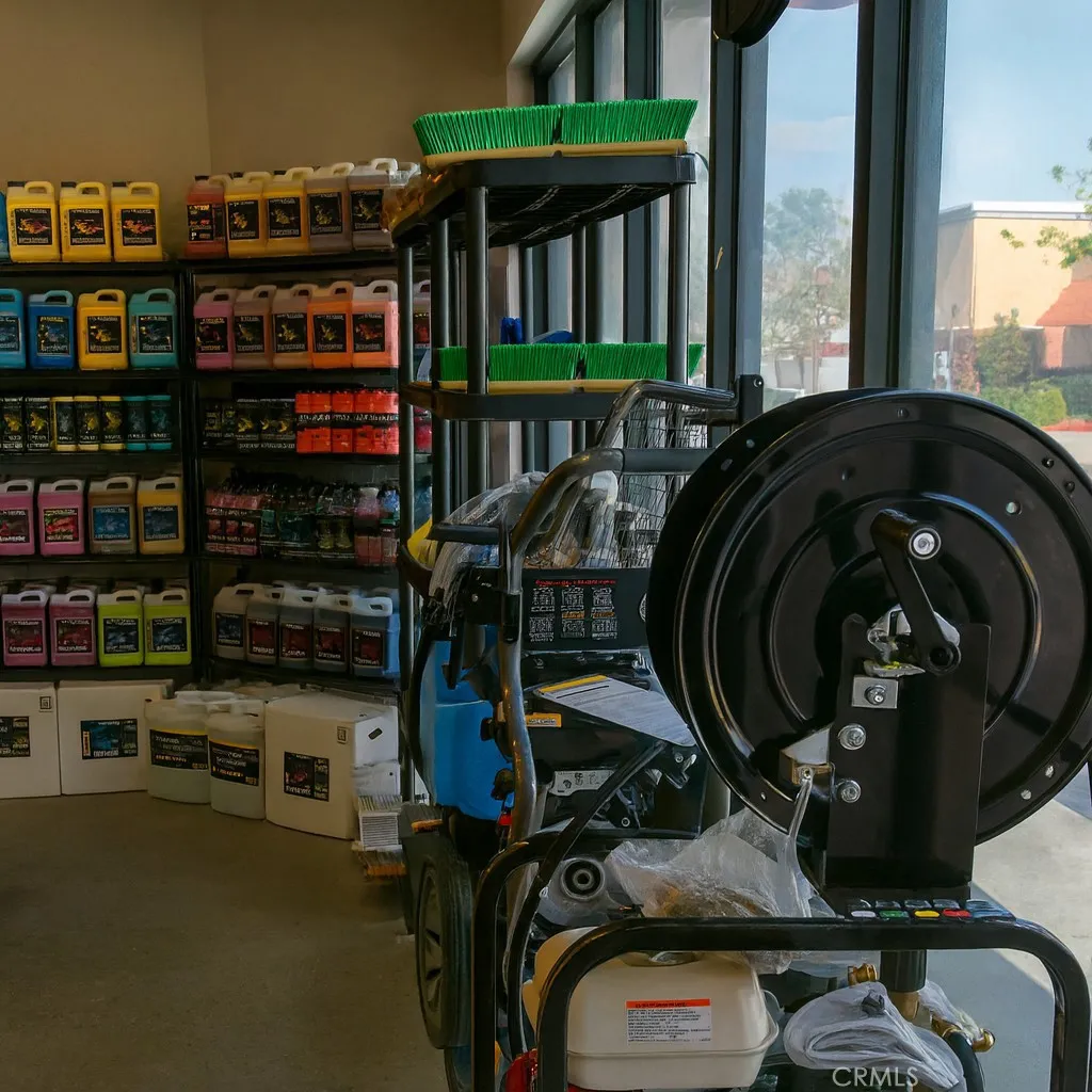 10550 Sierra Ave Unit D, Fontana, CA 92337