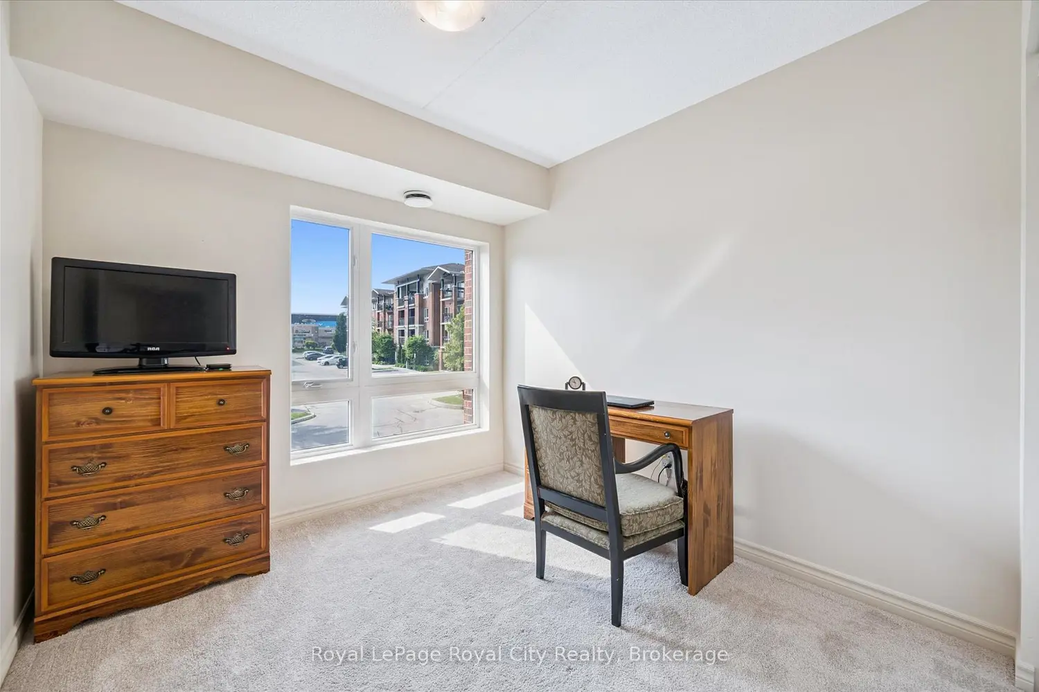 Additional image 8 of 37 Goodwin Drive 212