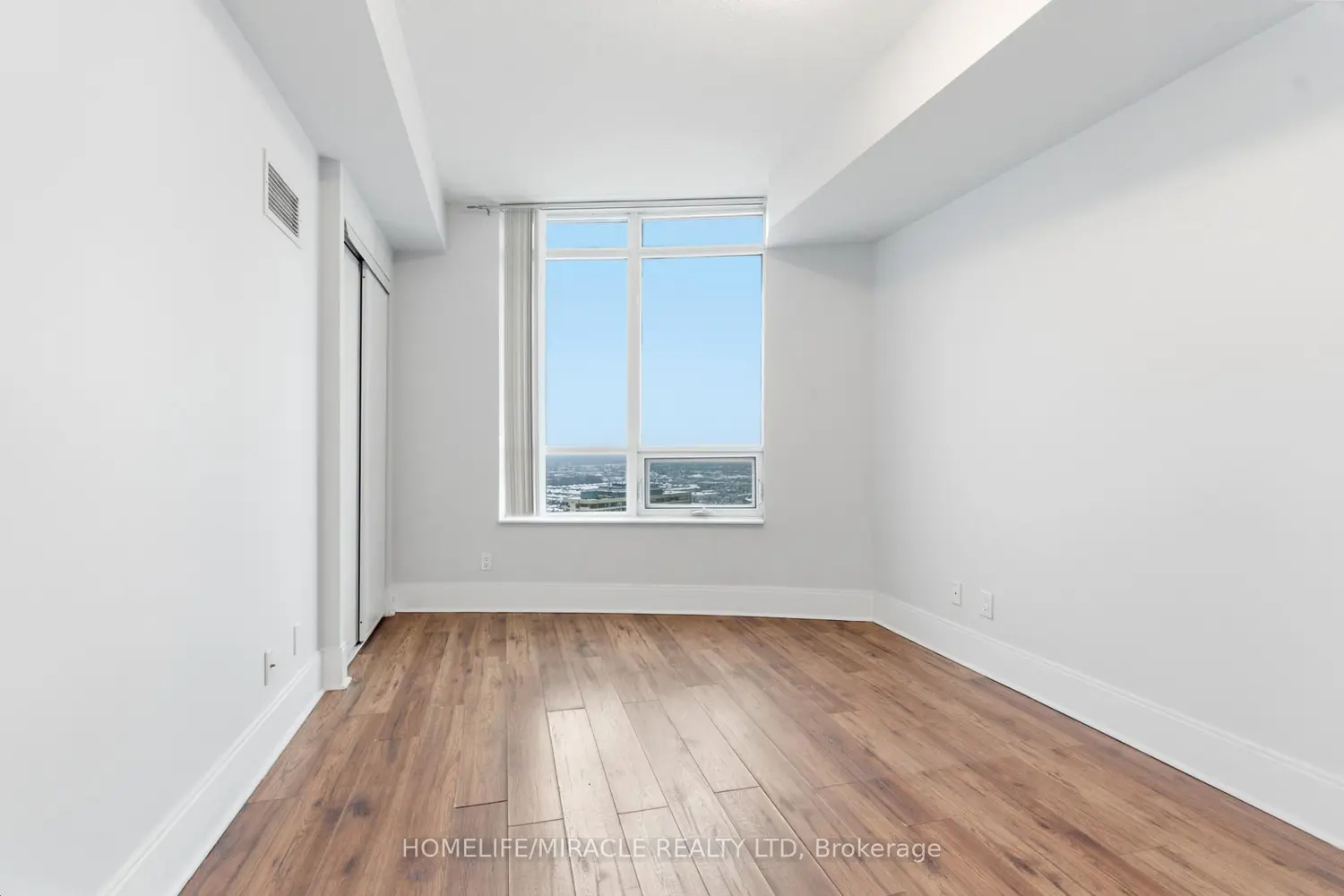 Additional image 9 of 330 Burnhamthorpe Road 2901