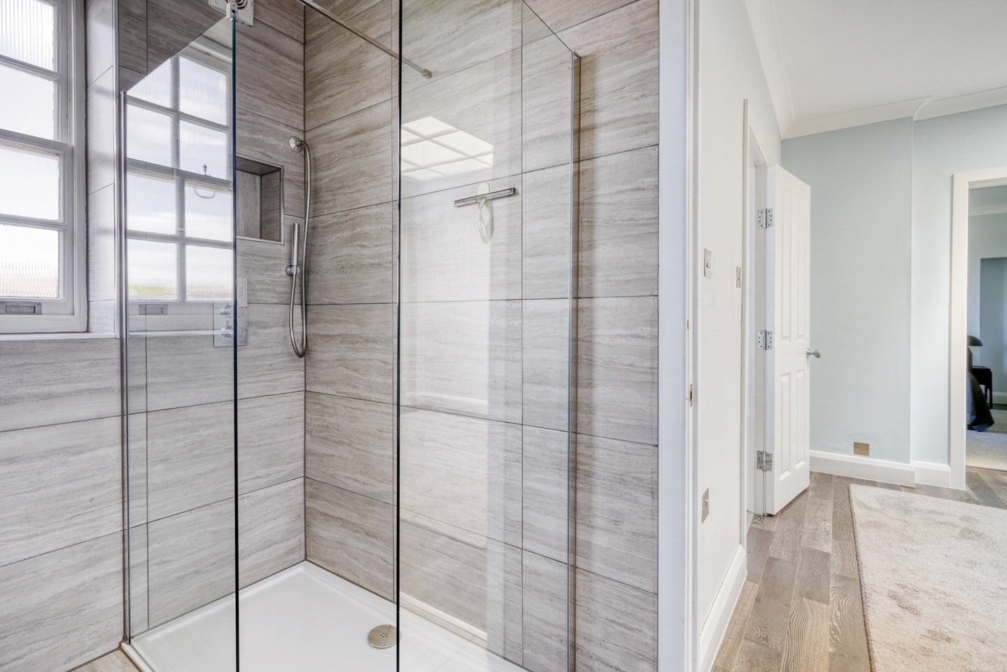 Additional image 7 of 2 Bed Flat, Egerton Place, SW3, N1 7GU