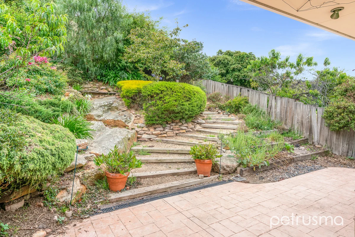 Additional image 23 of 3 Selby Place, Lindisfarne TAS 7015