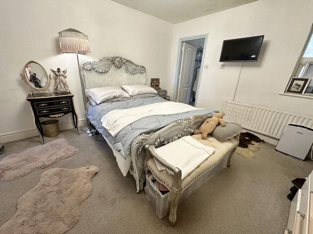 Additional image 7 of 2 bed maisonette for saleApartment 1, Lansdowne, Queens Promenade, Douglas IM2