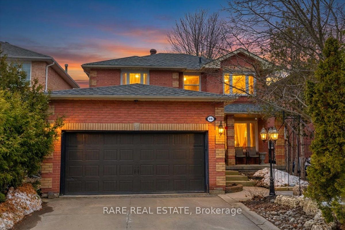 28 Hawkins Drive, Barrie, ON, L4N 0A6