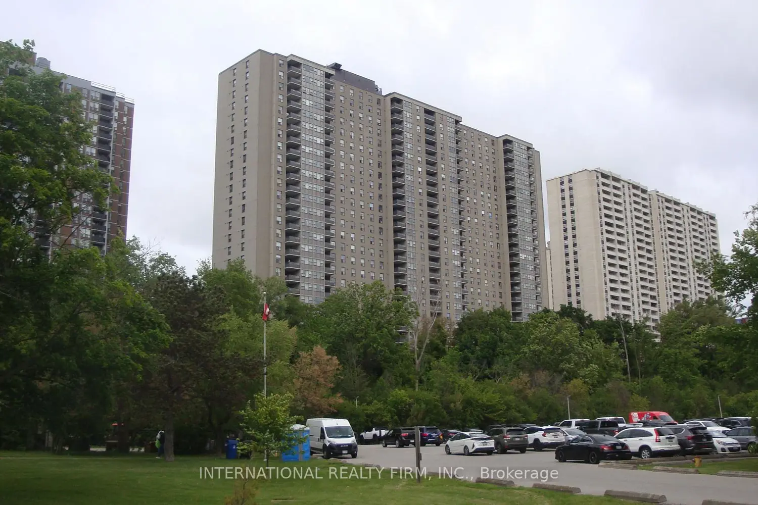 Additional image 9 of 75 Emmett Avenue 503