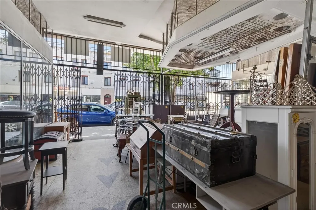 Additional image 18 of 705 S Pacific Ave, San Pedro, CA 90731