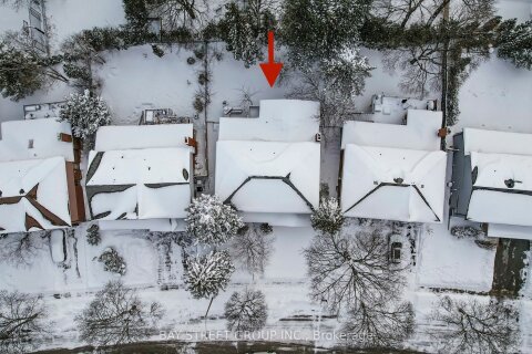 Additional image 8 of 37 Abbeywood Trail, Toronto, ON, M3B 3B4