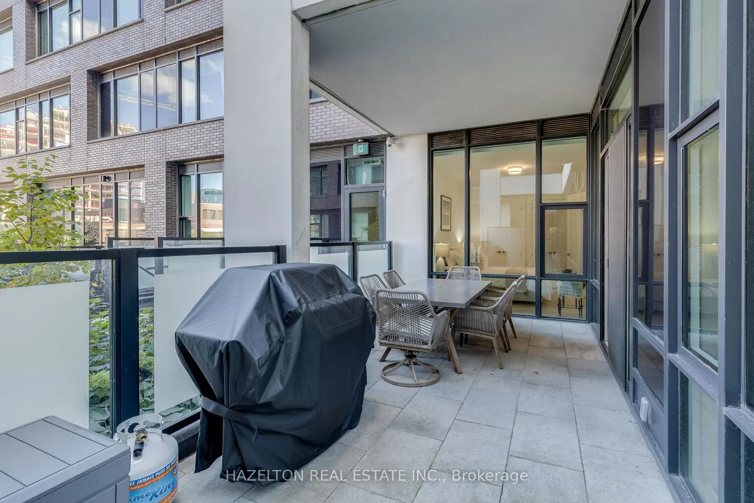 Additional image 13 of 455 Wellington Street 301