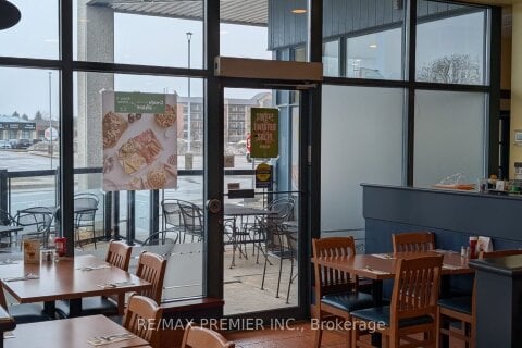 Additional image 8 of 46/47-10909 Yonge Street N, Richmond Hill, ON, L4C 3E3
