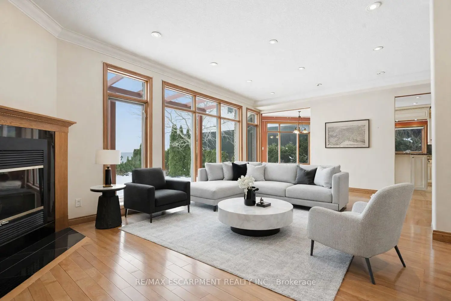 Additional image 4 of 4 Lakeside Drive