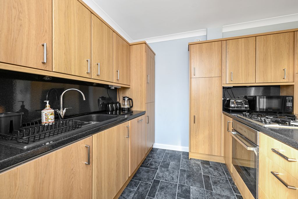 Additional image 6 of 3 bed flat for sale36 Hunter Terrace, Loanhead EH20