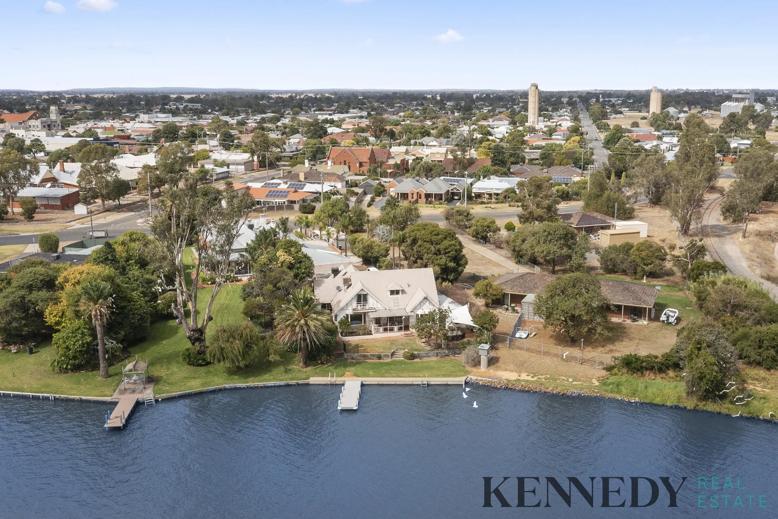 Additional image 2 of 20A Irvine Parade, Yarrawonga VIC 3730