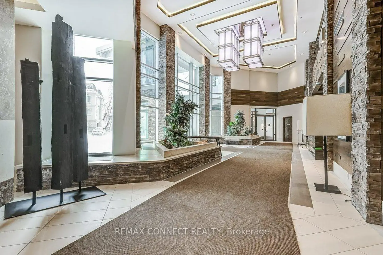 Additional image 18 of 1235 Bayly Street 905