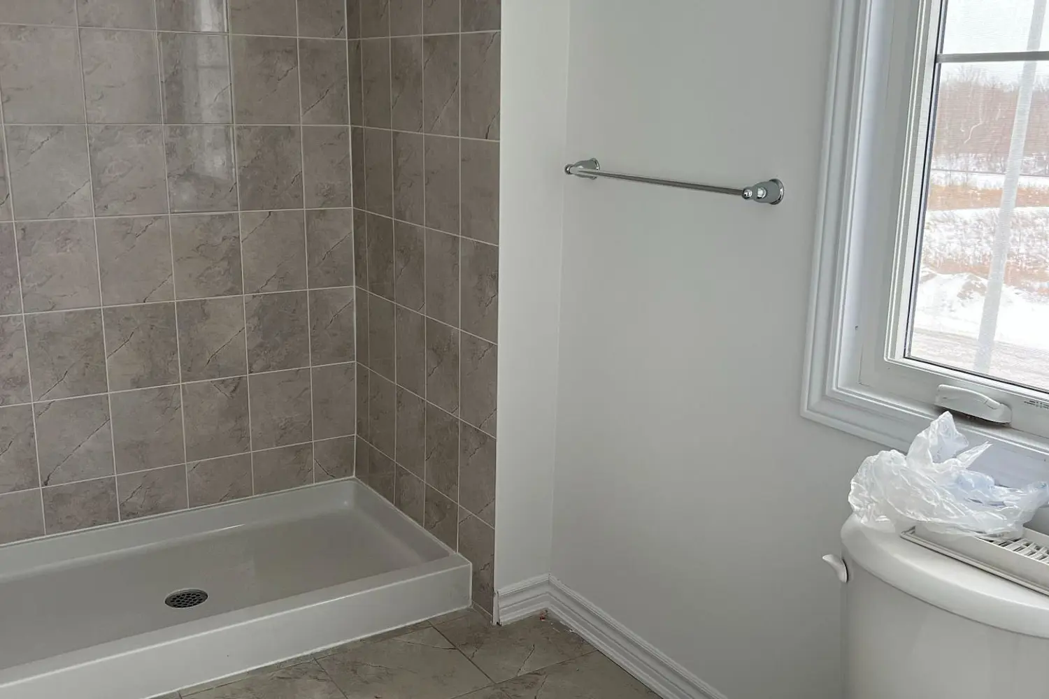 Additional image 3 of 17 Glacier Crescent