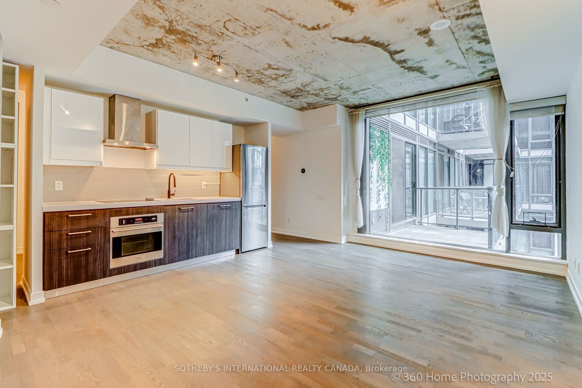 Additional image 4 of 502-560 King Street W, Toronto, ON, M5V 0L6