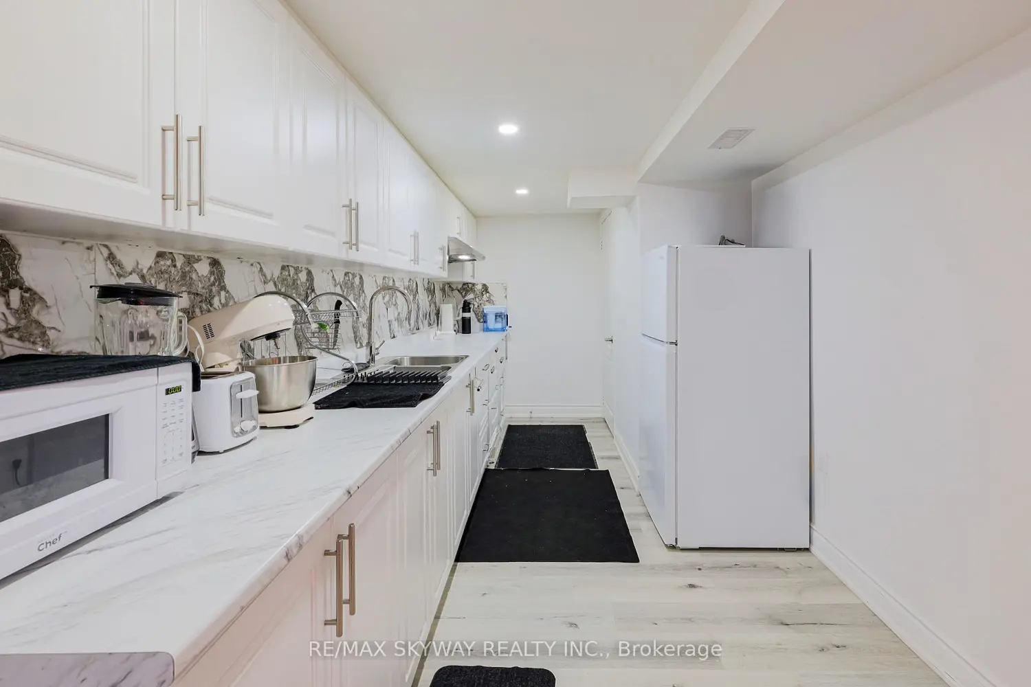 Additional image 7 of 379 Valleyway Drive