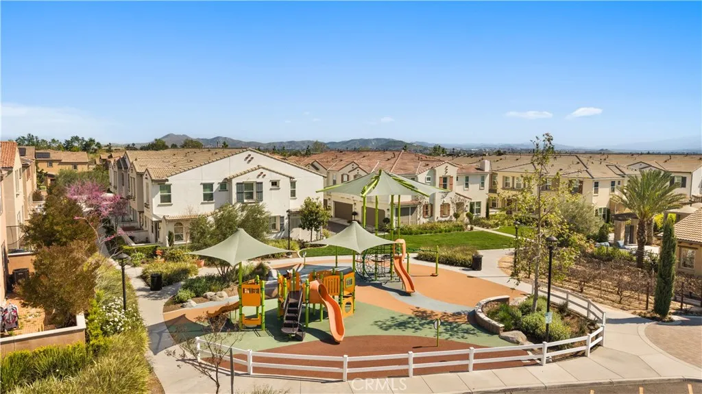 Additional image 90 of 7047 Montecito Ln, Eastvale, CA 92880