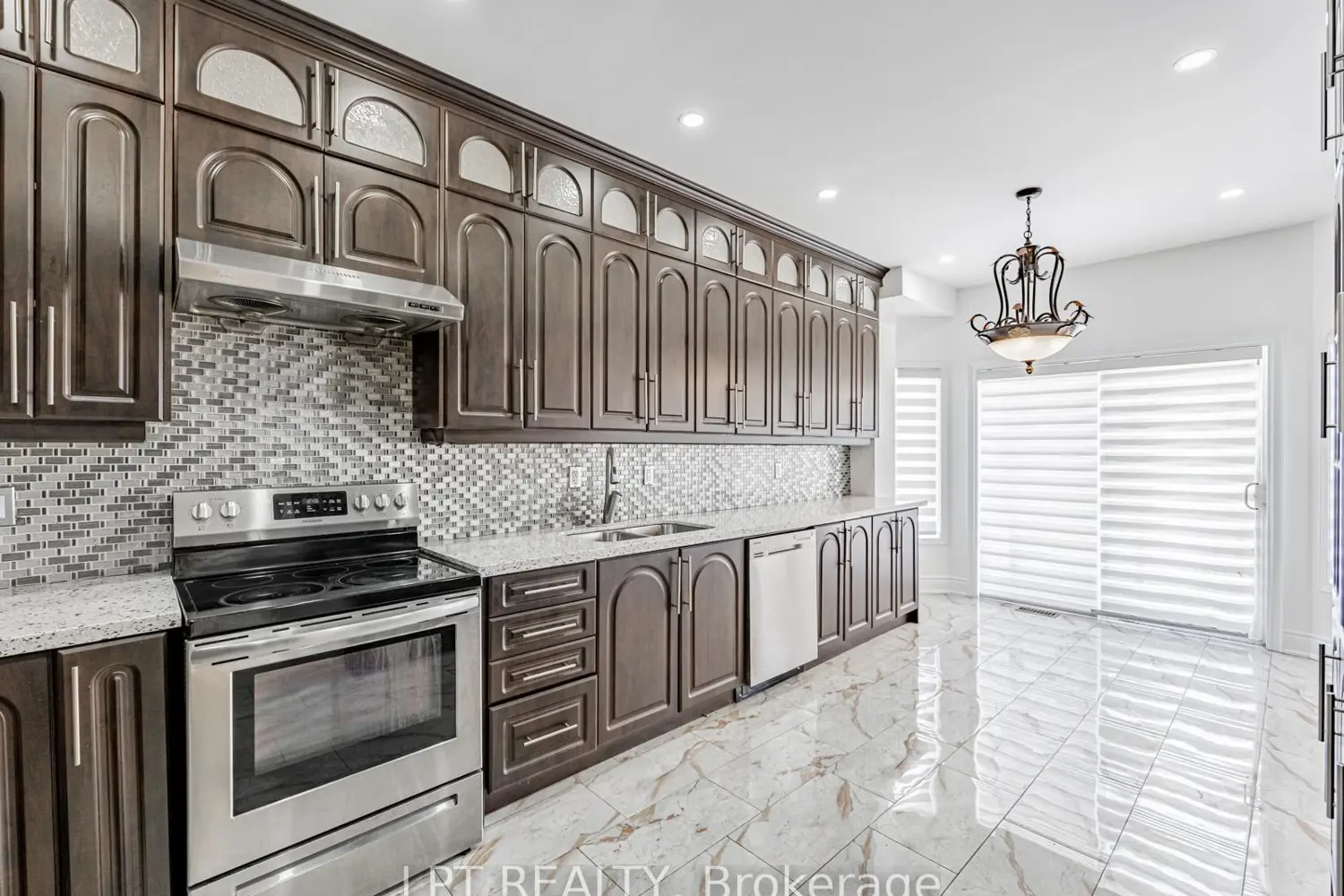 Additional image 4 of 7 Homeview Road