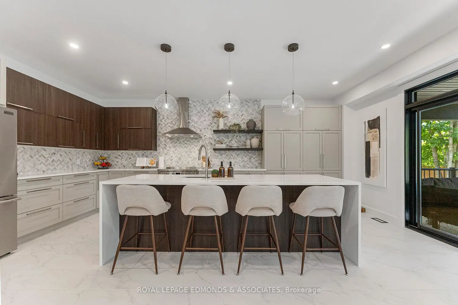 Additional image 5 of 578 Melton Street