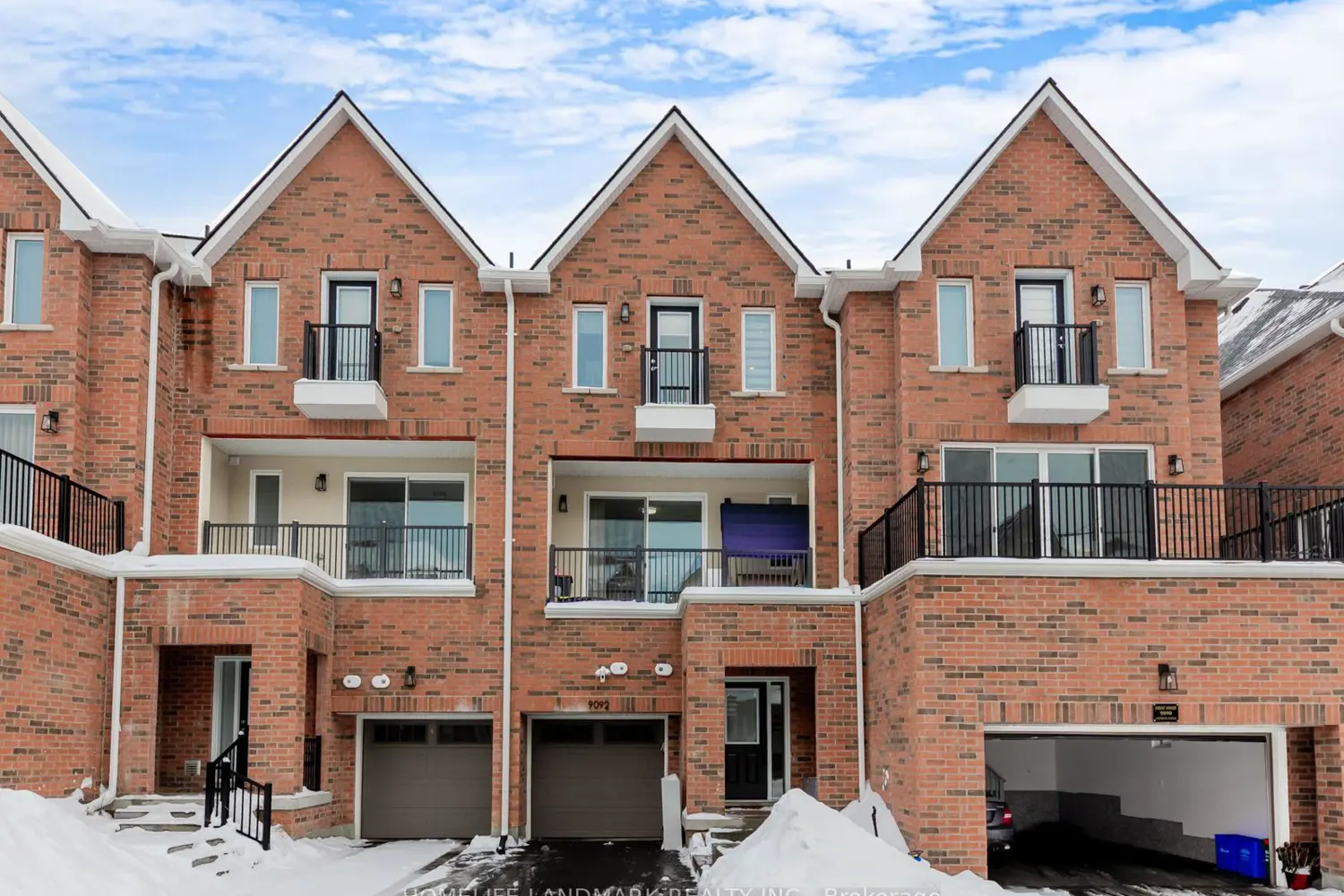 Additional image 20 of 9092 Woodbine Avenue