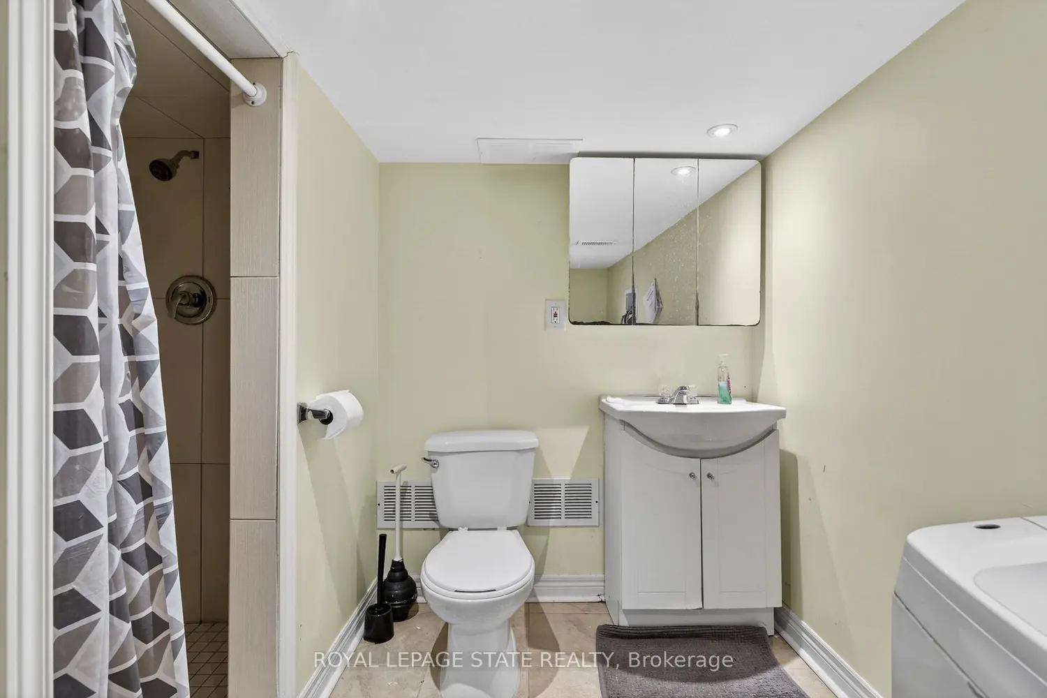 Additional image 12 of 91 Royal Avenue